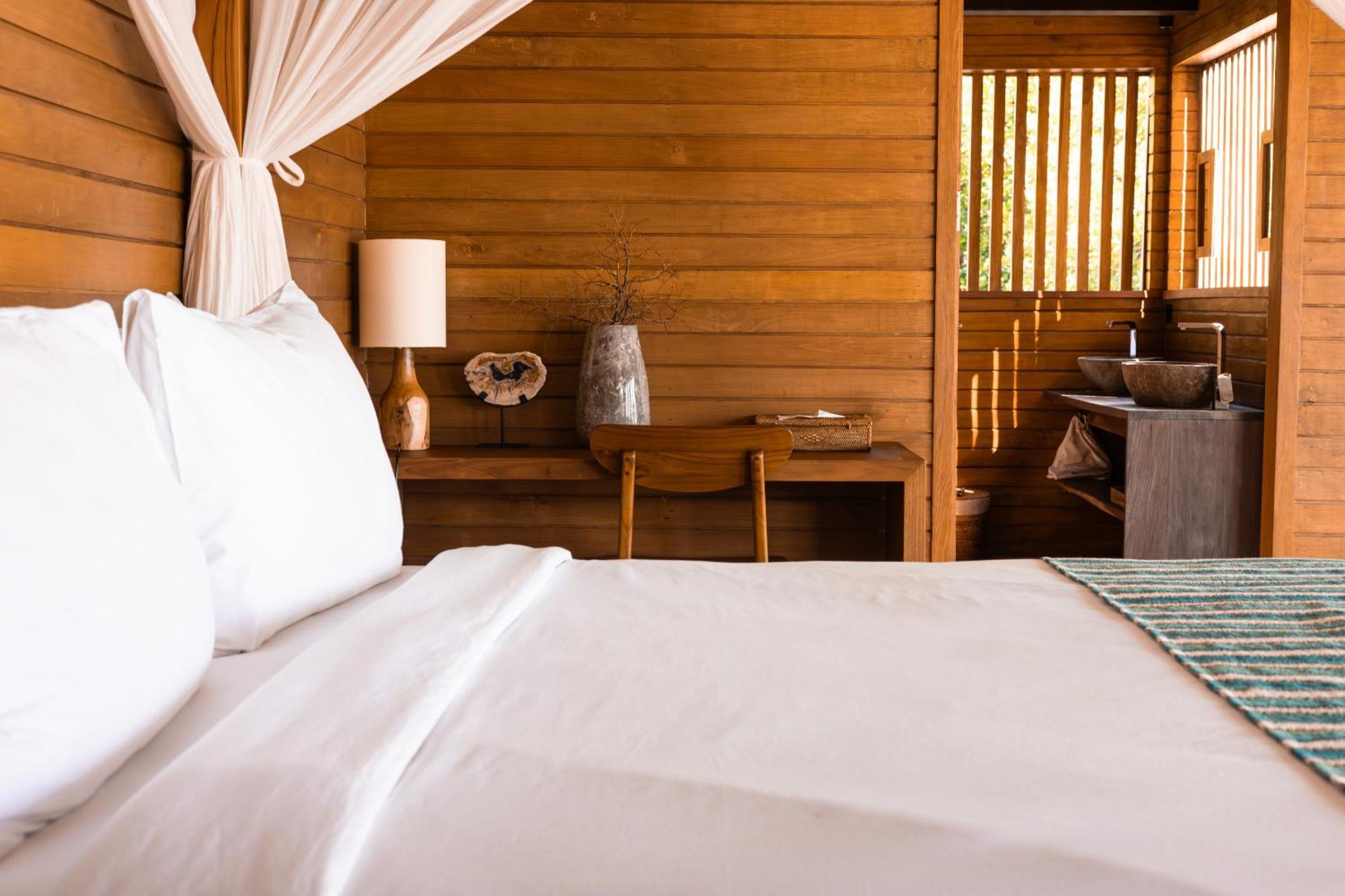 Menjaga Bay Hotel Labuan Bajo Eksteriør billede