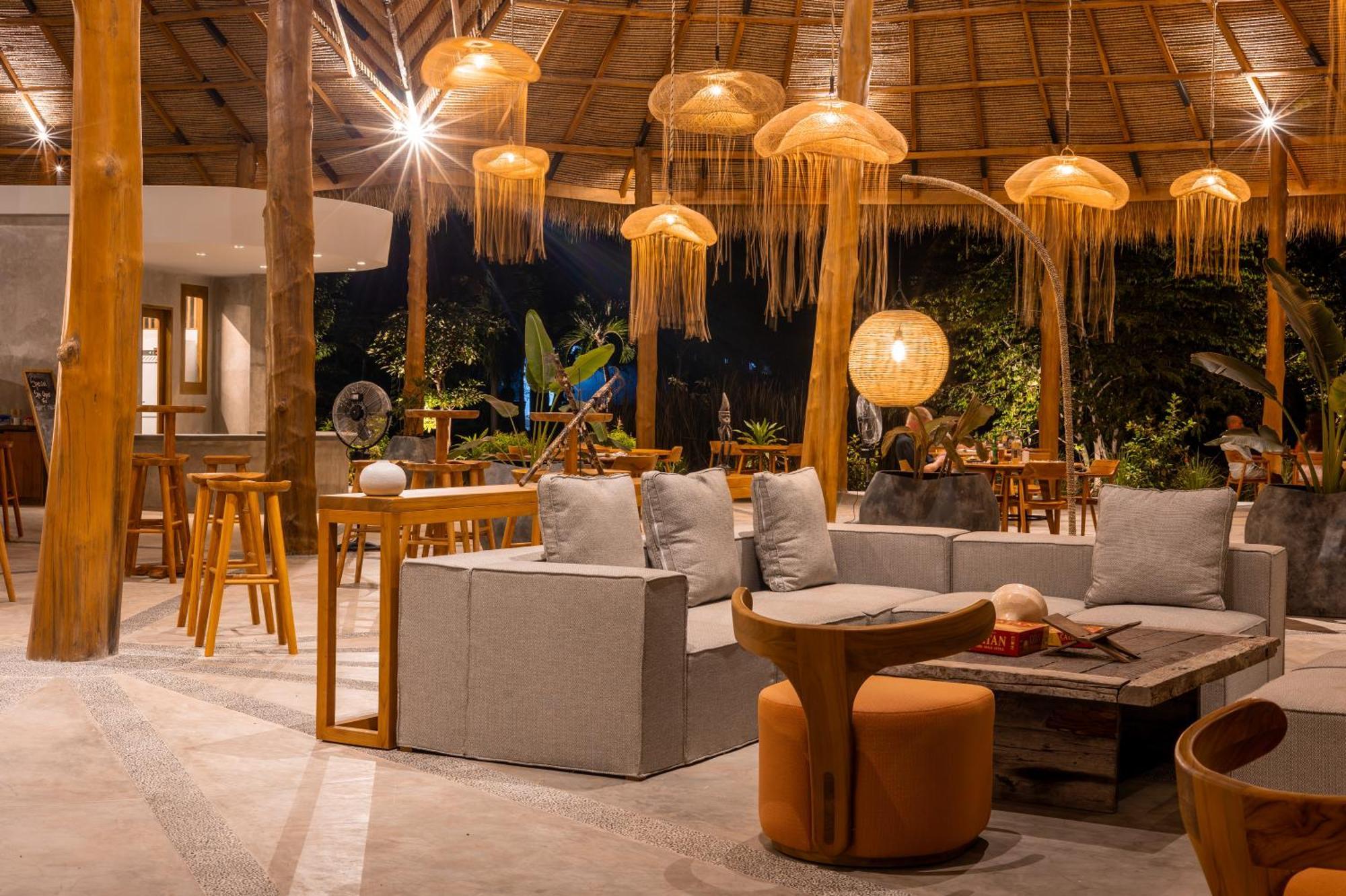 Menjaga Bay Hotel Labuan Bajo Eksteriør billede