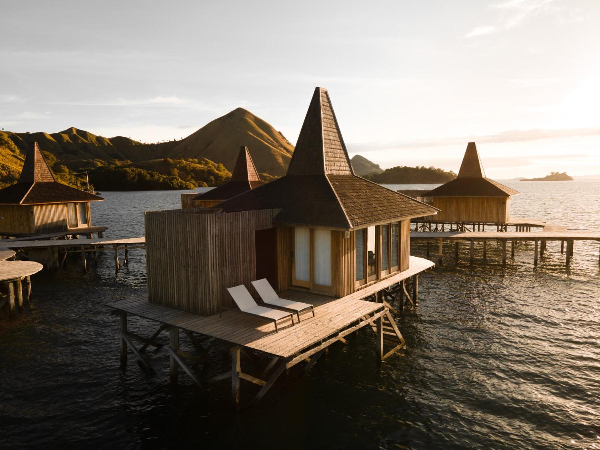 Menjaga Bay Hotel Labuan Bajo Eksteriør billede